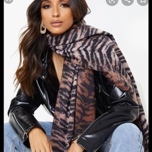 Express animal print scarf